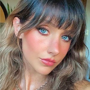 Meet your Posher, Raye